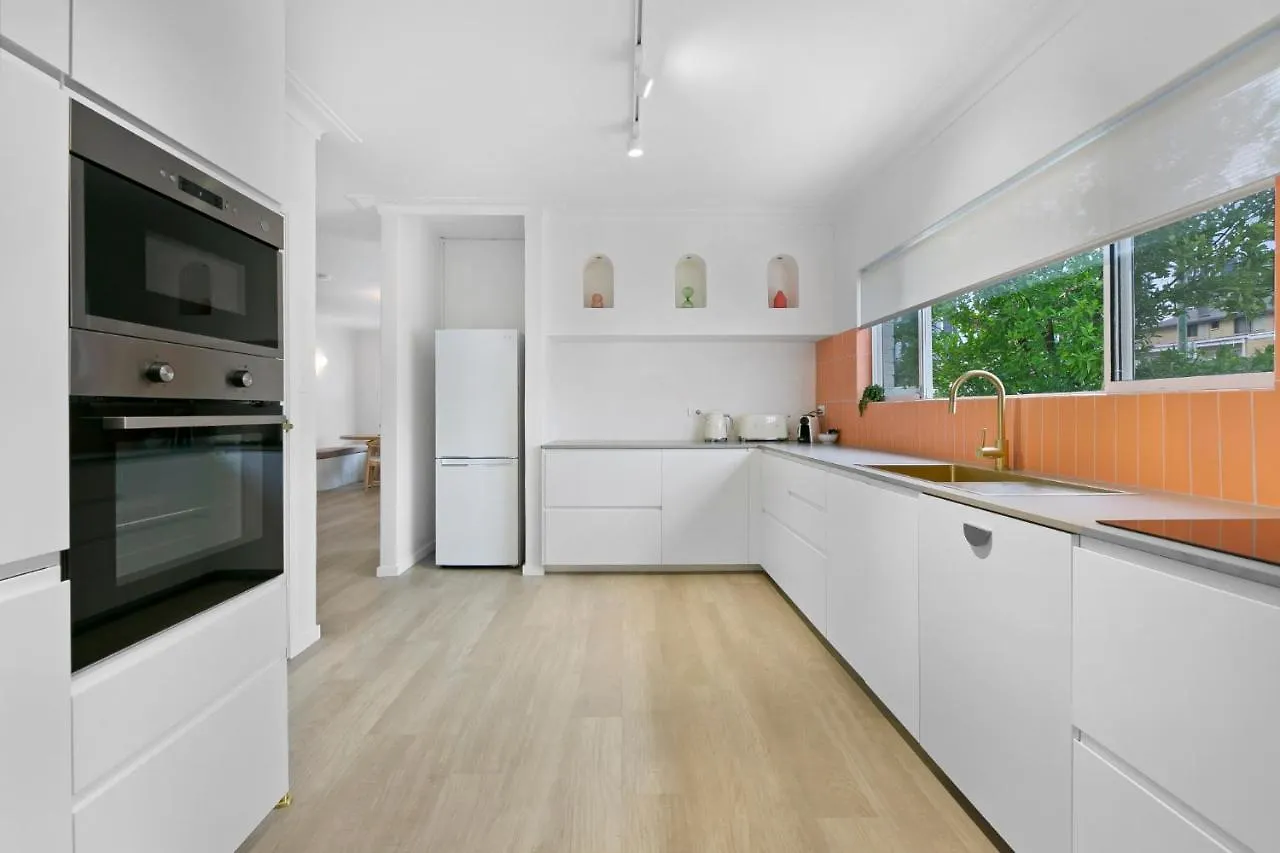 Сasa de vacaciones Mediterranean-Inspired Surfers Paradise Escape Gold Coast